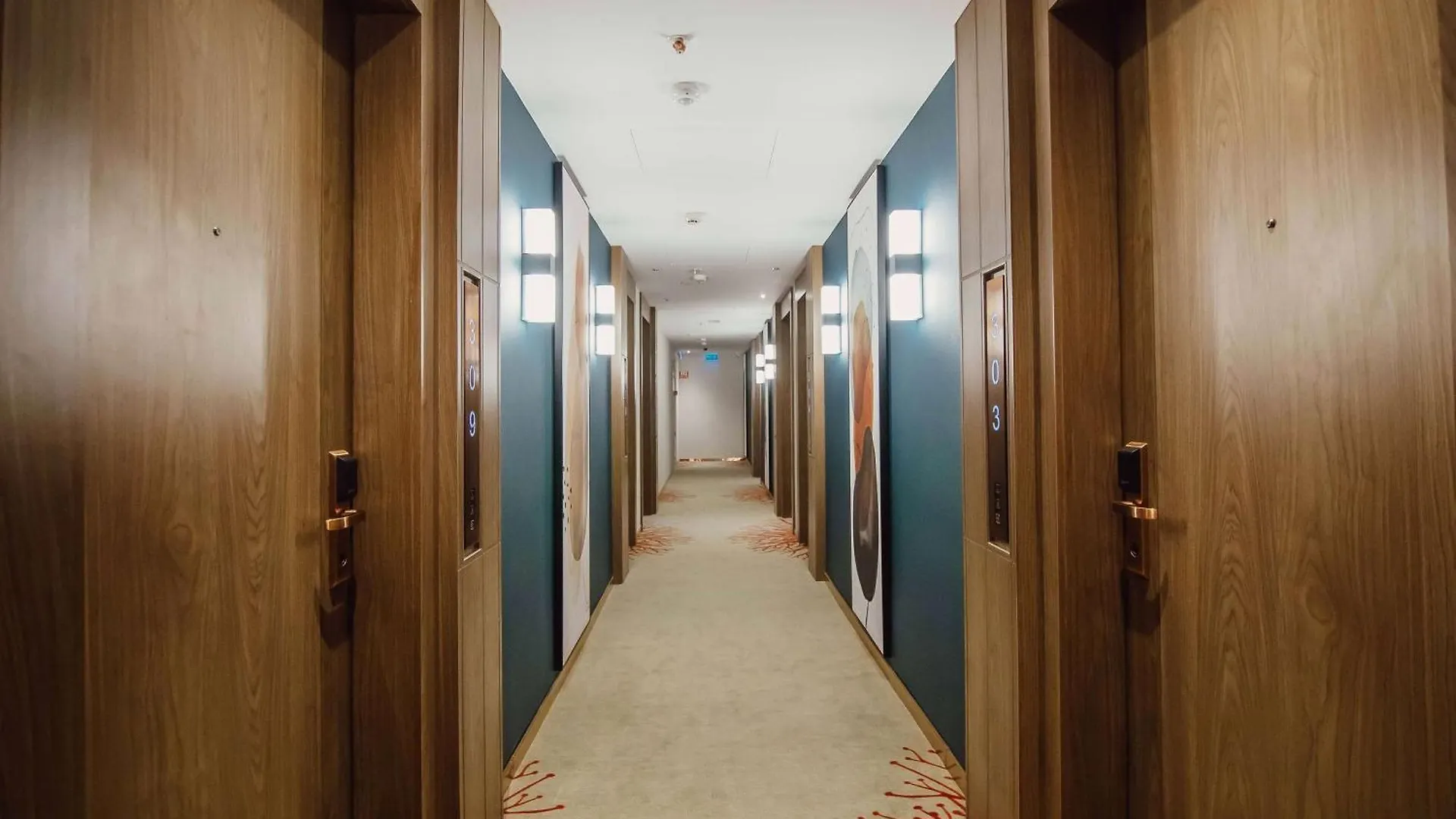 La Quinta By Wyndham Batumi Hotel