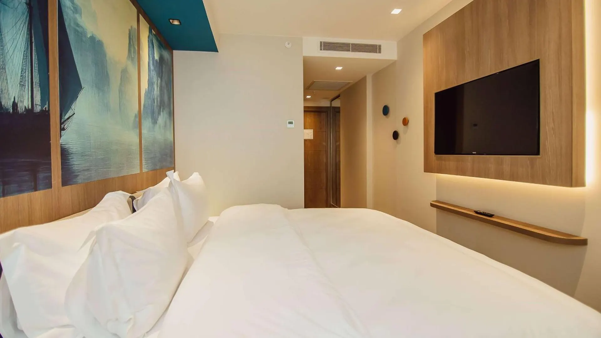 La Quinta By Wyndham Batumi Hotel